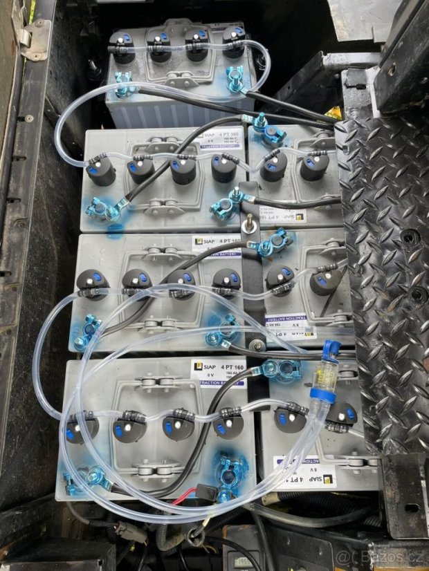 Použitý EZGO Cushman pracovní vozík, golfový vozík, nákladní vozík elektro-zelený