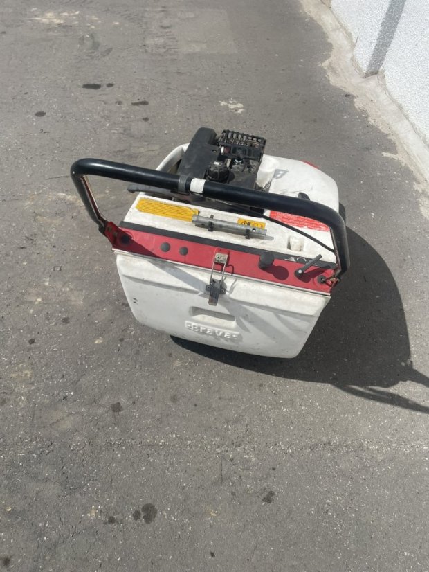 Zametací stroj BRAVA 900 HT