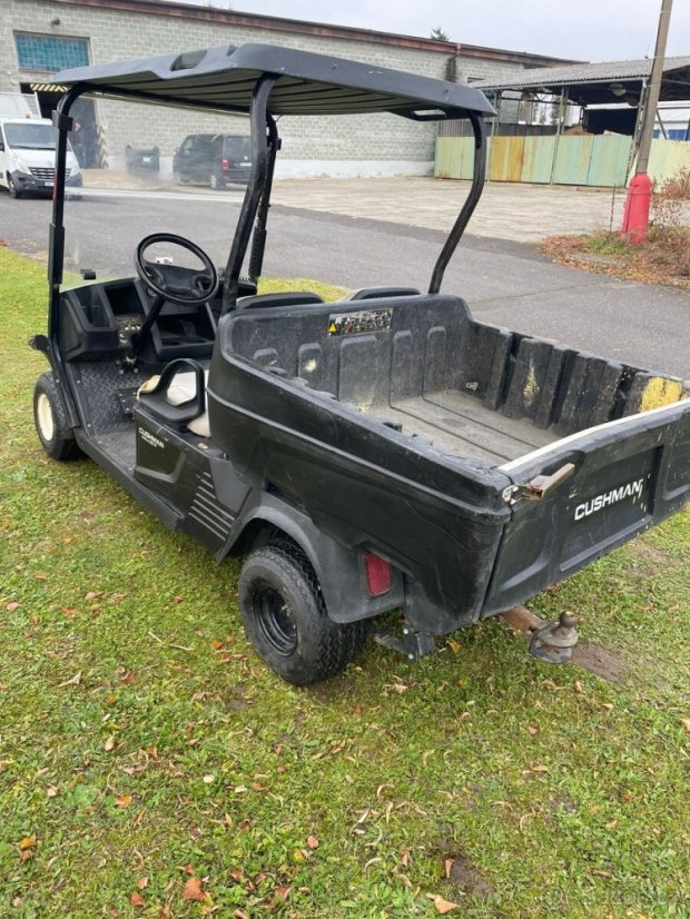 Použitý EZGO Cushman pracovní vozík, golfový vozík, nákladní vozík elektro-zelený